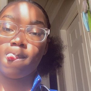Meet your Posher, Dejayla